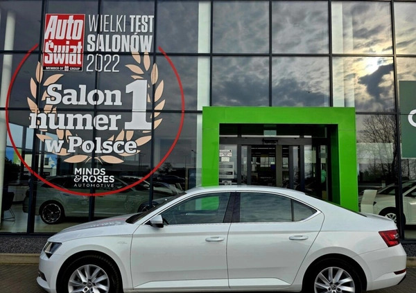 Skoda Superb cena 93900 przebieg: 57004, rok produkcji 2019 z Świdnica małe 742